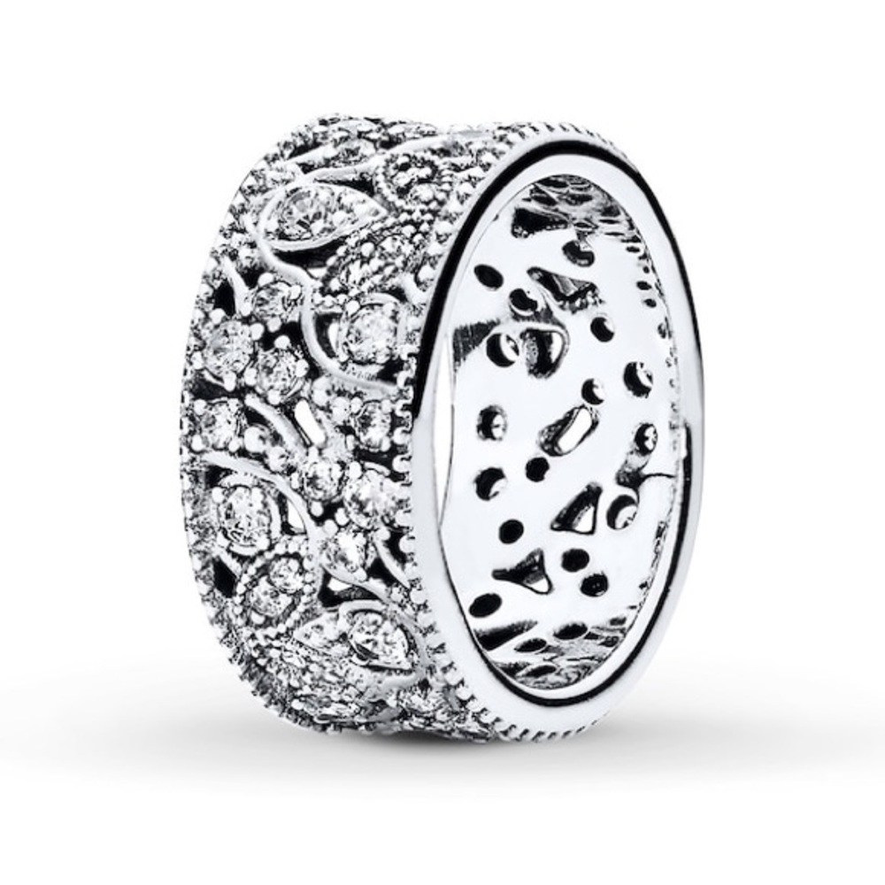 ✨NWT✨Pandora Cubic Zirconia Ring Size 52
